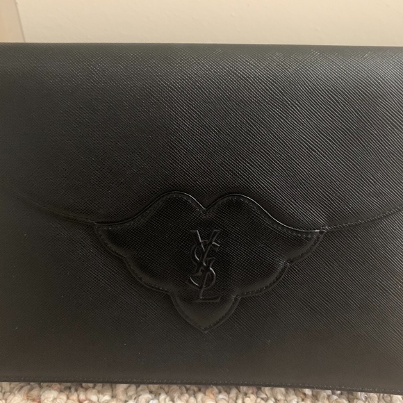 ♦️♦️Gorgeous YSL Clutch Large Saffiano Leather - Picture 4 of 5
